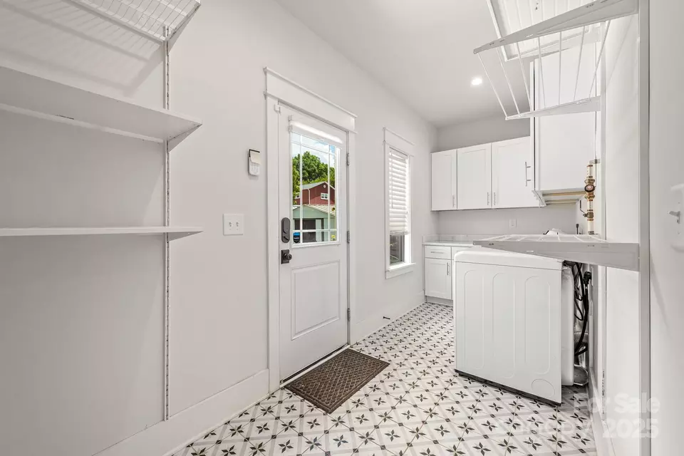 Other - 5305 Tarrywood Ln, Charlotte, NC 28205 photo 5 of 11