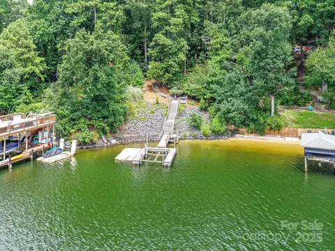 2061 Marquesas Ave, Tega Cay, SC 29708 photo 44
