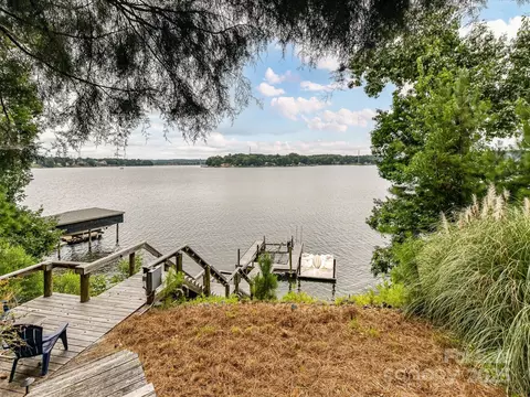 2061 Marquesas Ave, Tega Cay, SC 29708 photo 36