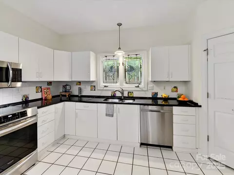 2061 Marquesas Ave, Tega Cay, SC 29708 photo 11