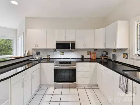 2061 Marquesas Ave, Tega Cay, SC 29708 photo 13