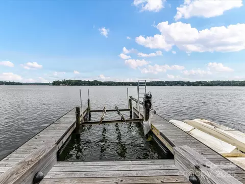 2061 Marquesas Ave, Tega Cay, SC 29708 photo 37