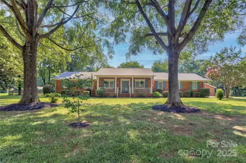 1640 Old Harmony Nw Dr NW, Concord, NC 28027
