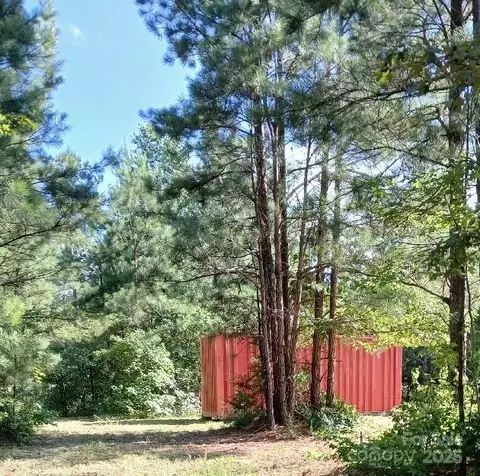 776 N Springs Rd, Blackstock, SC 29014