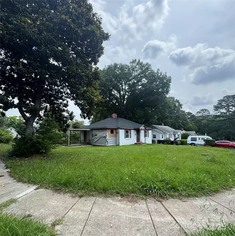 2416 Morton St, Charlotte, NC 28208