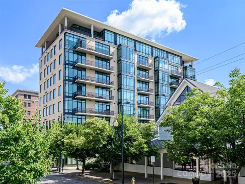 60 N Market 402 St #402, Asheville, NC 28801