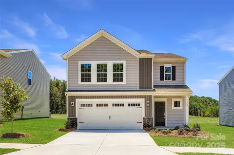 3208 Crawford Ave, Gastonia, NC 28052