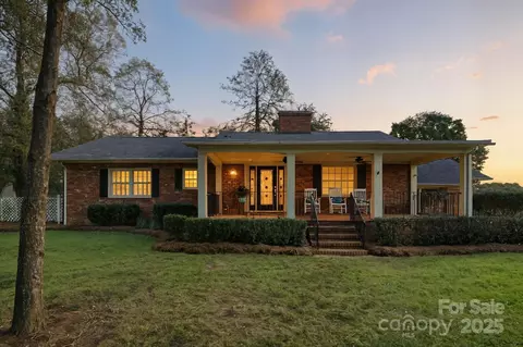 109 Nesting Quail Ln, Mooresville, NC 28117
