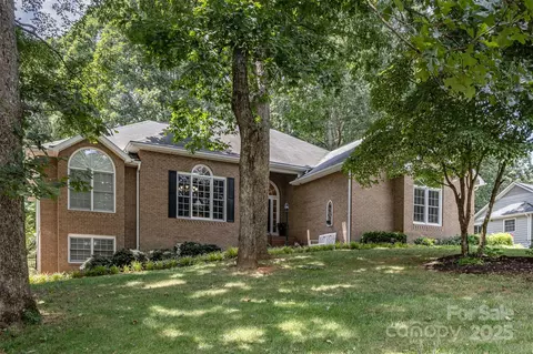 101 Citation Ln, Gastonia, NC 28056