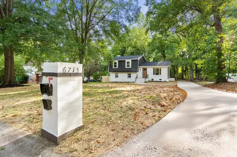 6715 Olde Savannah Rd, Charlotte, NC 28227