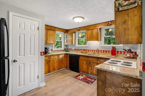 Kitchen - 1058 Howard Gap Loop Rd, Flat Rock, NC 28731 photo 1 of 2