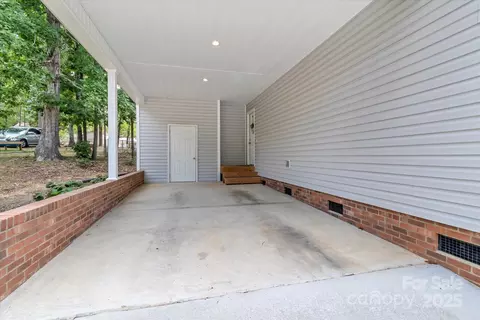 Exterior - 1447 Carmel Rd, Lancaster, SC 29720 photo 5 of 9