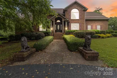 865 Saint Paul Church Rd, Clover, SC 29710