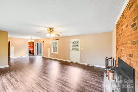 Living - 1716 Sue St, Monroe, NC 28110 photo 10 of 10