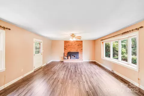 Living - 1716 Sue St, Monroe, NC 28110 photo 6 of 10