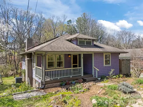 3 Manila St, Asheville, NC 28806