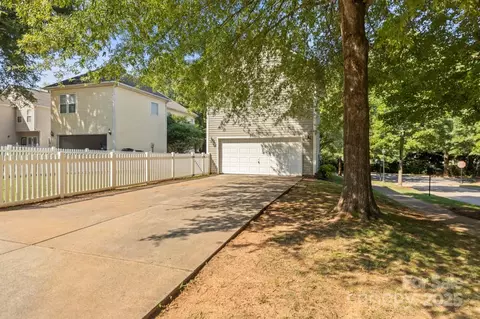 9846 Bailey Rd, Cornelius, NC 28031 photo 4