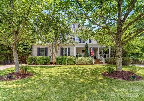 20305 Queensdale Dr, Cornelius, NC 28031