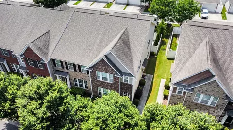 View/Area - 8245 Viewpoint Ln, Cornelius, NC 28031 photo 1 of 5