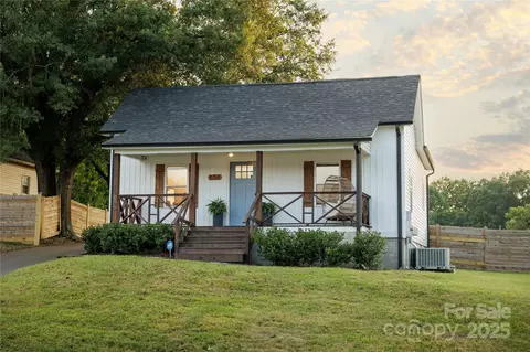 658 Main Sw St SW, Concord, NC 28027
