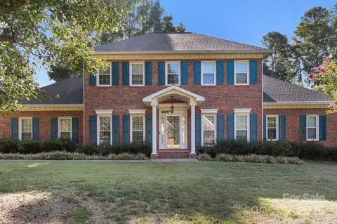 2085 Cavendale Dr, Rock Hill, SC 29732