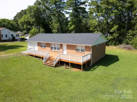 584 Southside Church Rd, Lincolnton, NC 28092