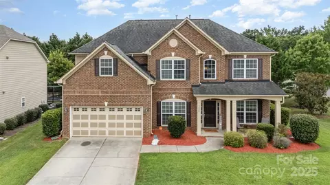 3000 Emerson Ln, Indian Trail, NC 28079