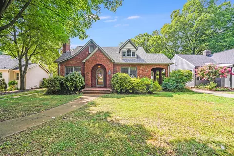 2928 Park Rd, Charlotte, NC 28209