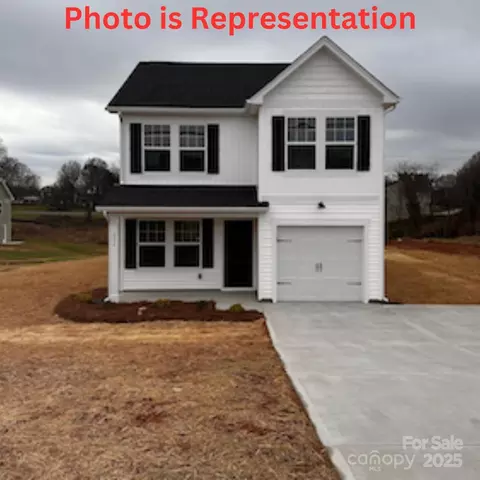 551 Monroe St, Statesville, NC 28677