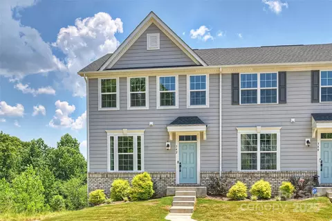 342 Cramerton Mills Pkwy, Cramerton, NC 28032
