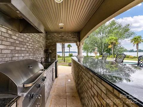 18201 Mainsail Pointe Dr, Cornelius, NC 28031 photo 39