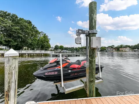 18201 Mainsail Pointe Dr, Cornelius, NC 28031 photo 45
