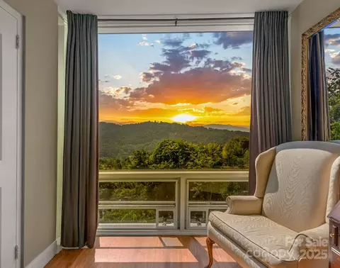 647 Town Mountain 505 Rd #505, Asheville, NC 28804