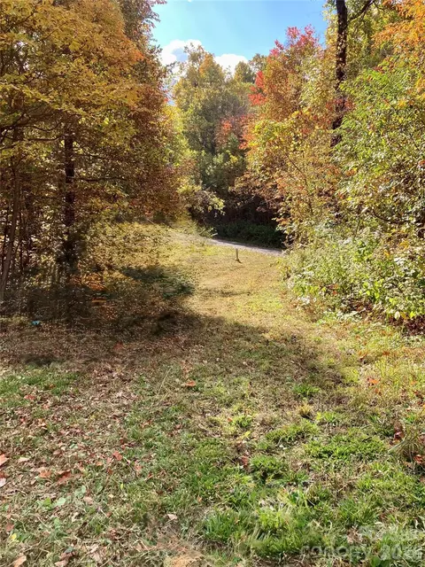 2523 Creston T-24 Dr #T-24, Black Mountain, NC 28711