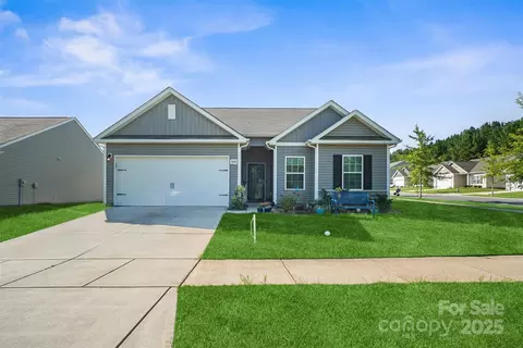 5306 Upton Pl, Charlotte, NC 28215