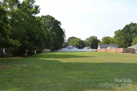 1 Moose 1 Rd #1, Kannapolis, NC 28083