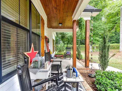 Exterior - 618 Deese Rd, Monroe, NC 28110 photo 6 of 14