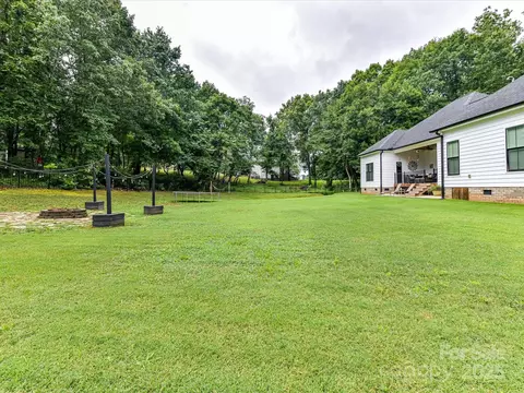Exterior - 618 Deese Rd, Monroe, NC 28110 photo 13 of 14