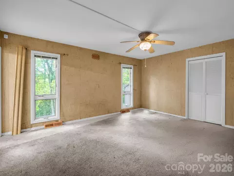 Bedroom - 421 Chickadee Ln, Brevard, NC 28712 photo 1 of 5