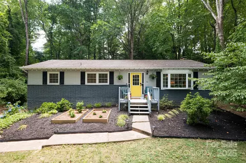 74 English Dr, Candler, NC 28715