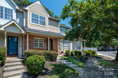 3638 Huyton Ct, Charlotte, NC 28215