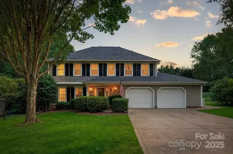 9313 Gilead Hill Ct, Huntersville, NC 28078
