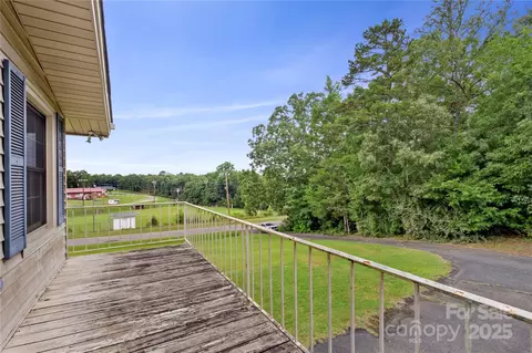 485 Summit Dr, Lockhart, SC 29364 photo 5
