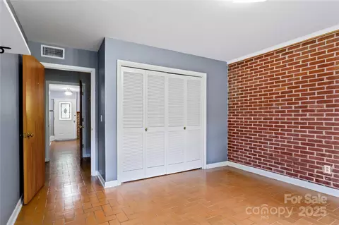 485 Summit Dr, Lockhart, SC 29364 photo 9