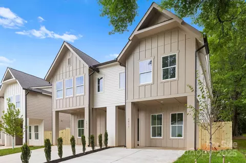2417 Pruitt St, Charlotte, NC 28208