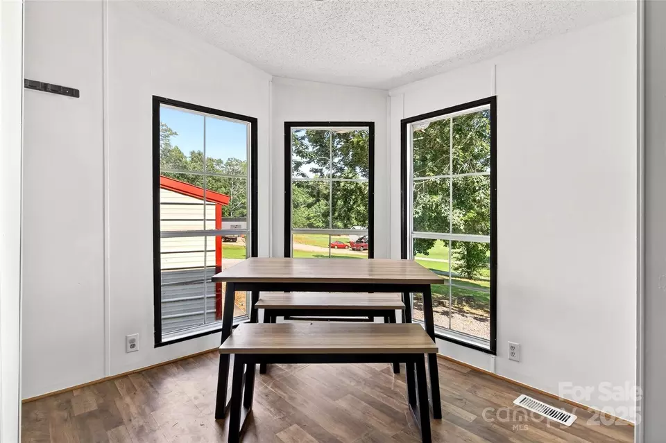 143 Diamond Cv Nebo NC 28761 - 4279762 0 ZaZj7y R.webp