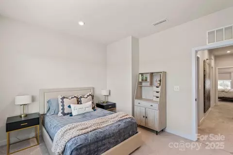 Bedroom - 932 Portrush Ln, Tega Cay, SC 29708 photo 4 of 6