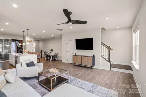 Living - 932 Portrush Ln, Tega Cay, SC 29708 photo 2 of 2