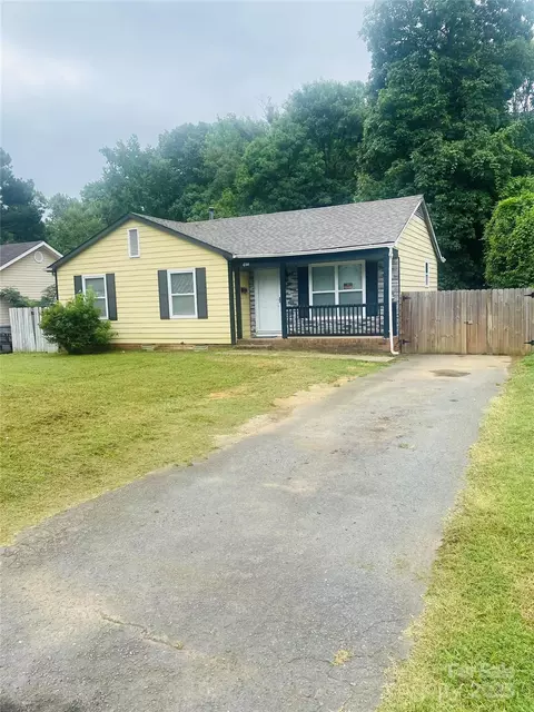 4544 Valeview Ln, Charlotte, NC 28269