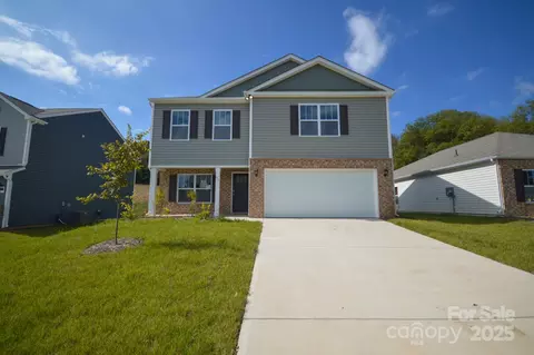 177 Callie River Ct, Clyde, NC 28721